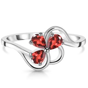 Klenoty Amber Luxusný strieborný prsteň s granátom Trojlístok Veľkosť: 57
