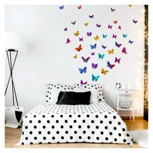 Sada nálepiek na stenu s motívom farebných motýľov