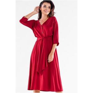 Midi šaty s opaskom v červenej farbe
