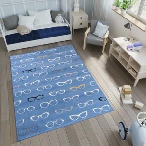 Modrý detský koberec s okuliarmi